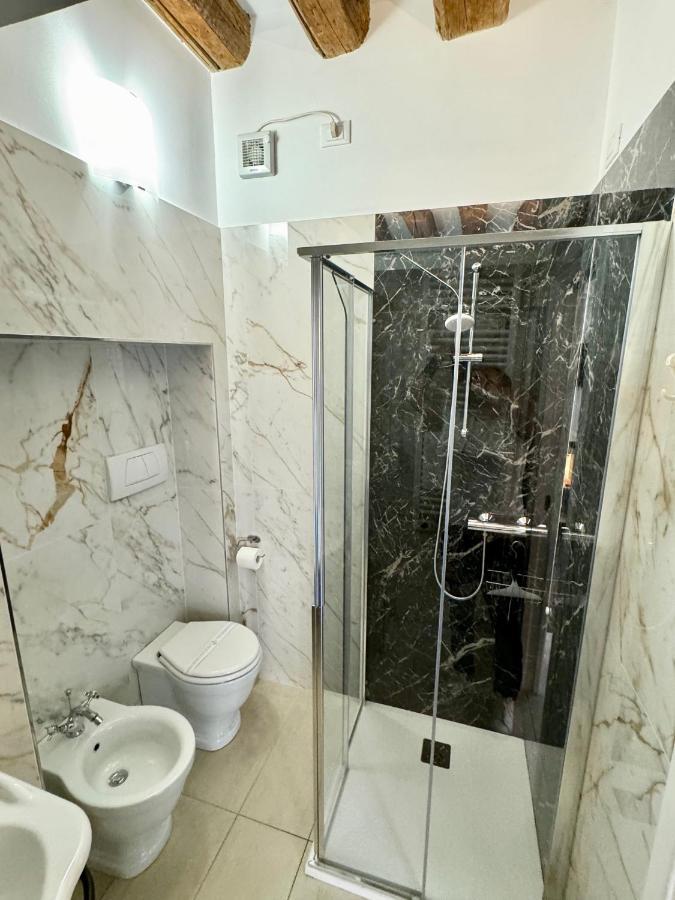 Ca Penini - Canal View Apartment Venice