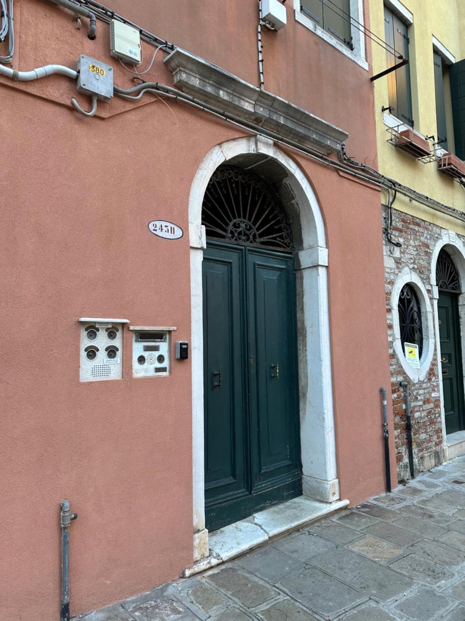 Ca Penini - Canal View Venice