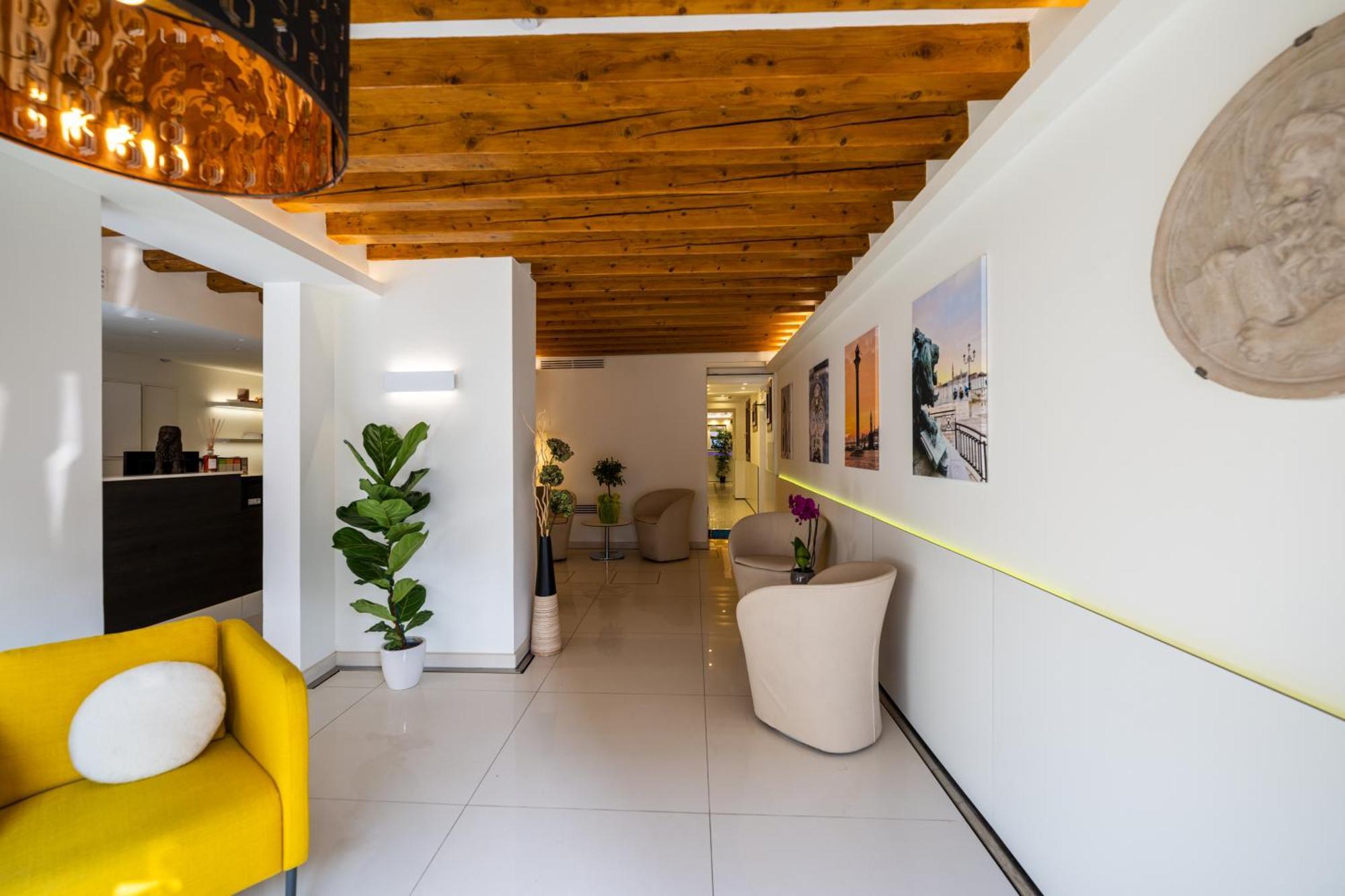 Filù Hotel 3*