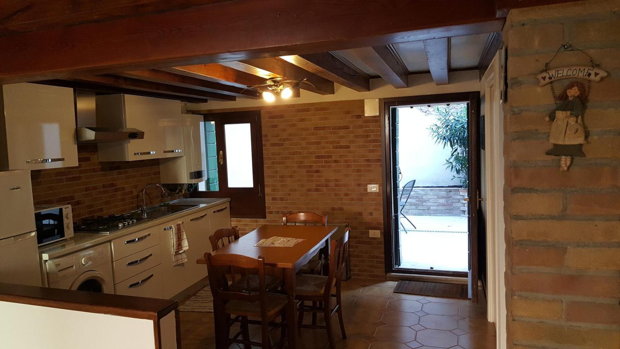 La Corte Incantata Apartment *