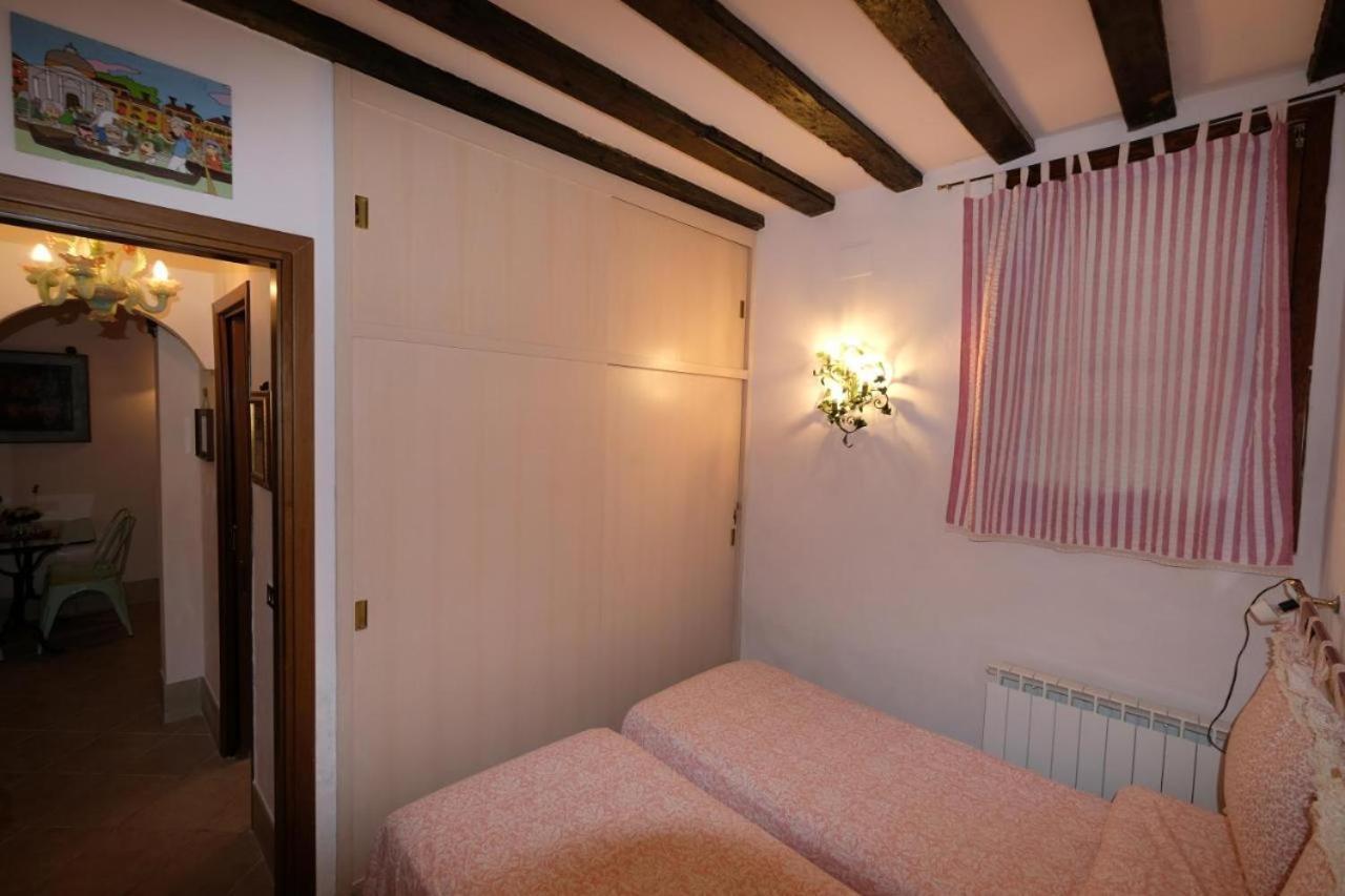 Apartment Ca'micaela Near Biennale Venedig
