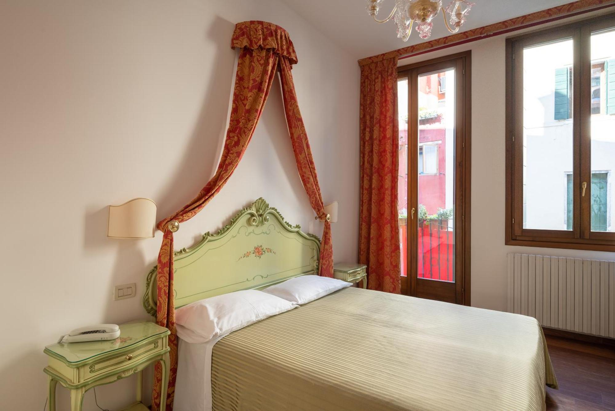 Al Sotoportego Hotel