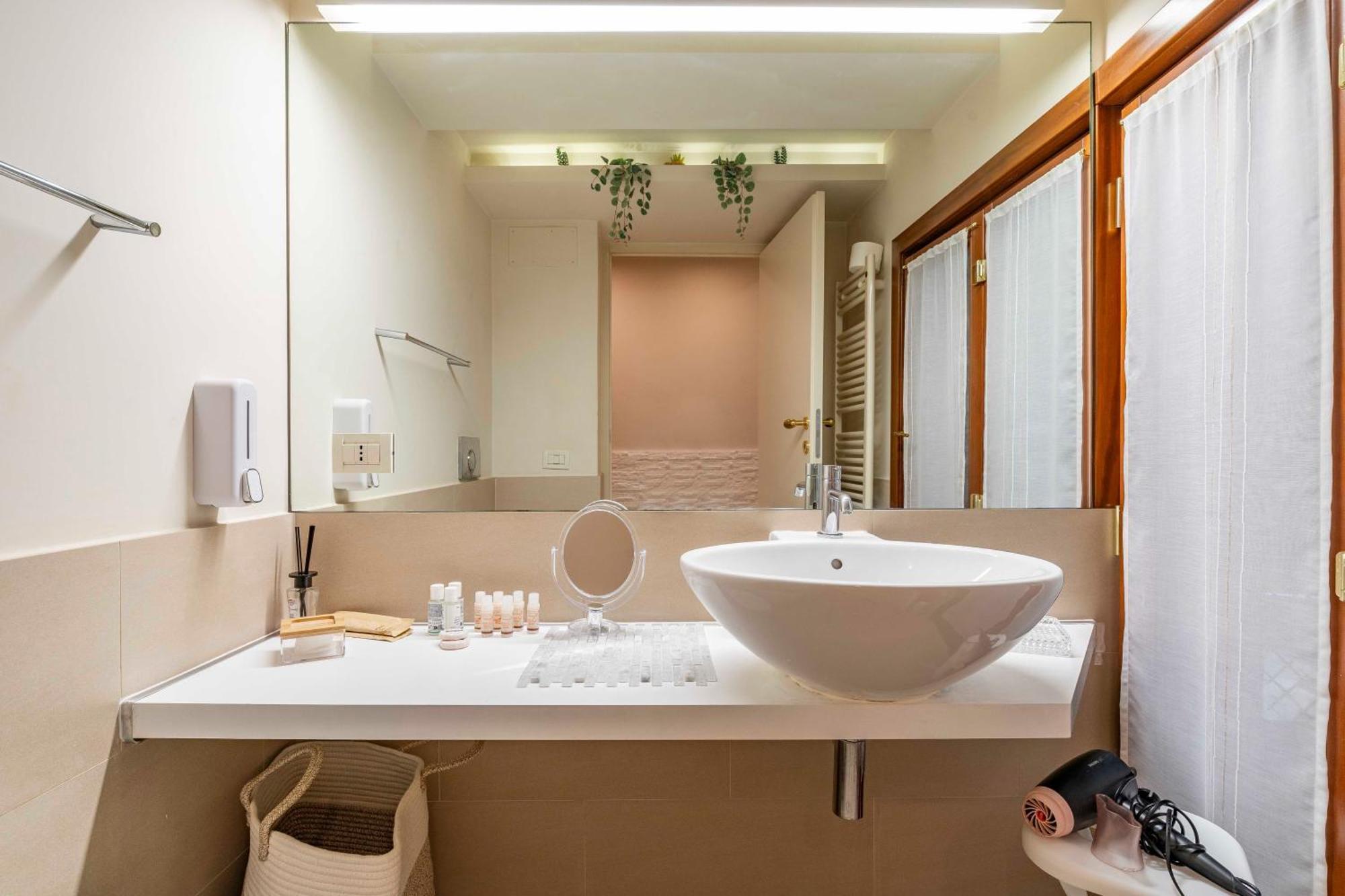 Ca' Pestrin House - San Marco Square Appartement *