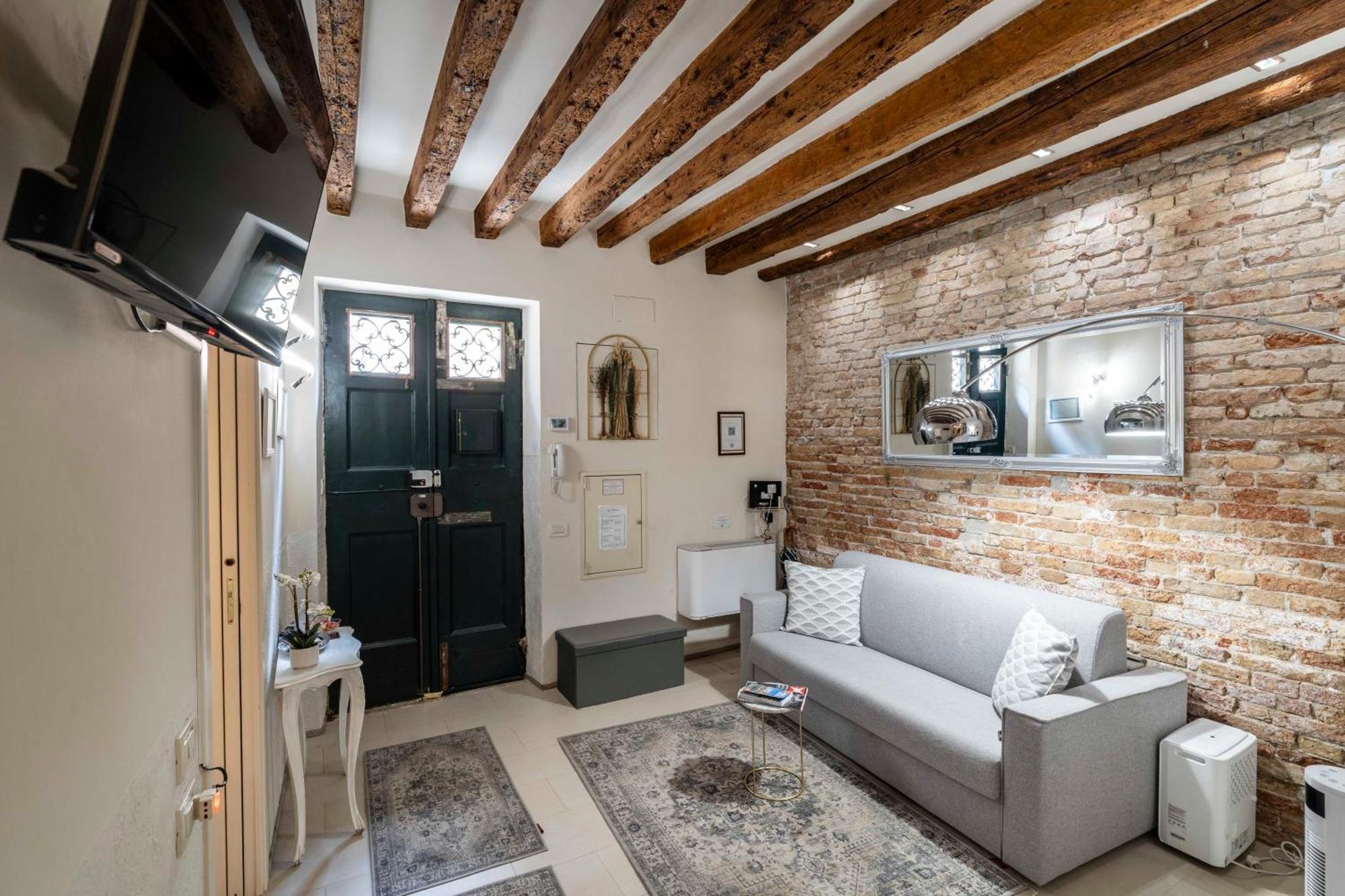 Ca' Pestrin House - San Marco Square Appartement
