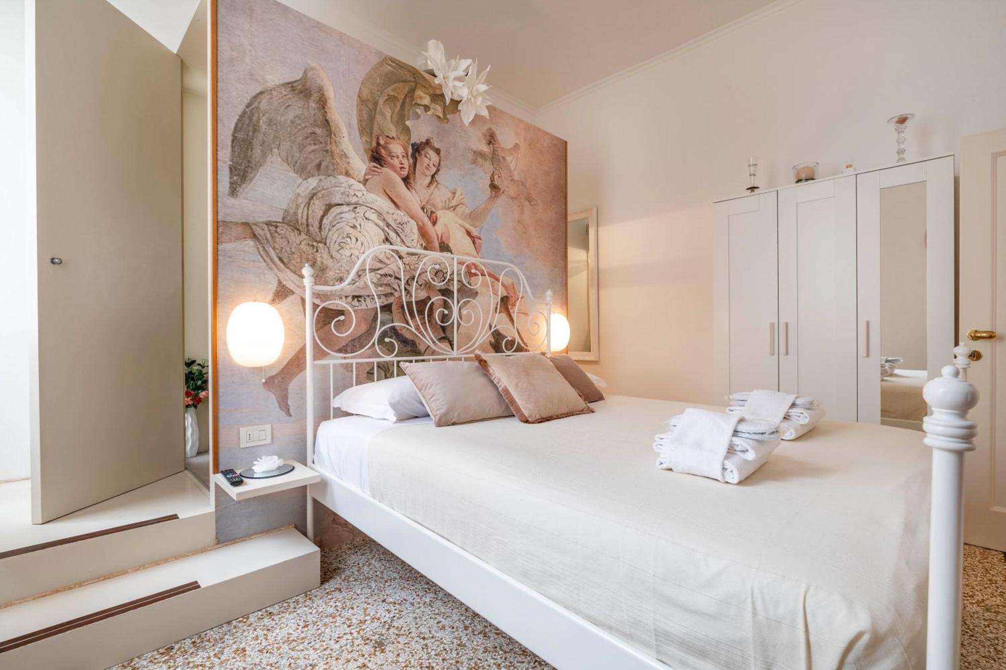 Ca' Pestrin House - San Marco Square Appartement *