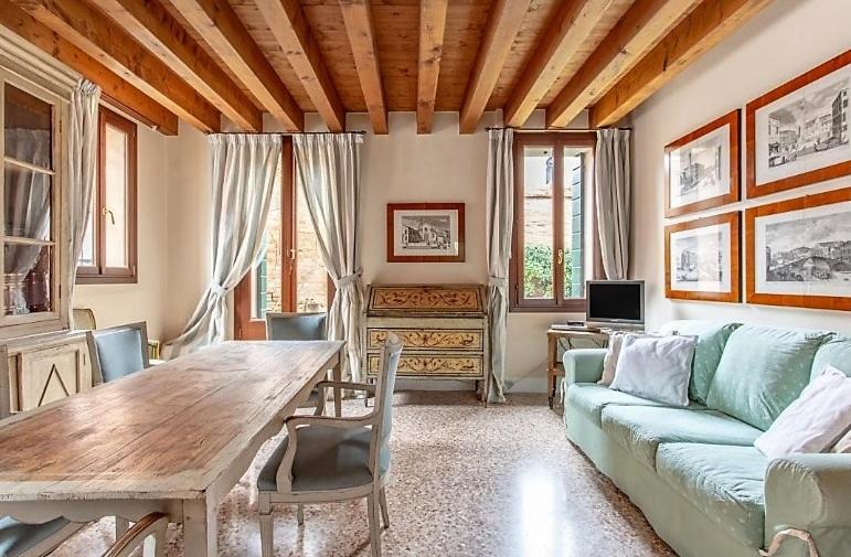 Casa Contarini