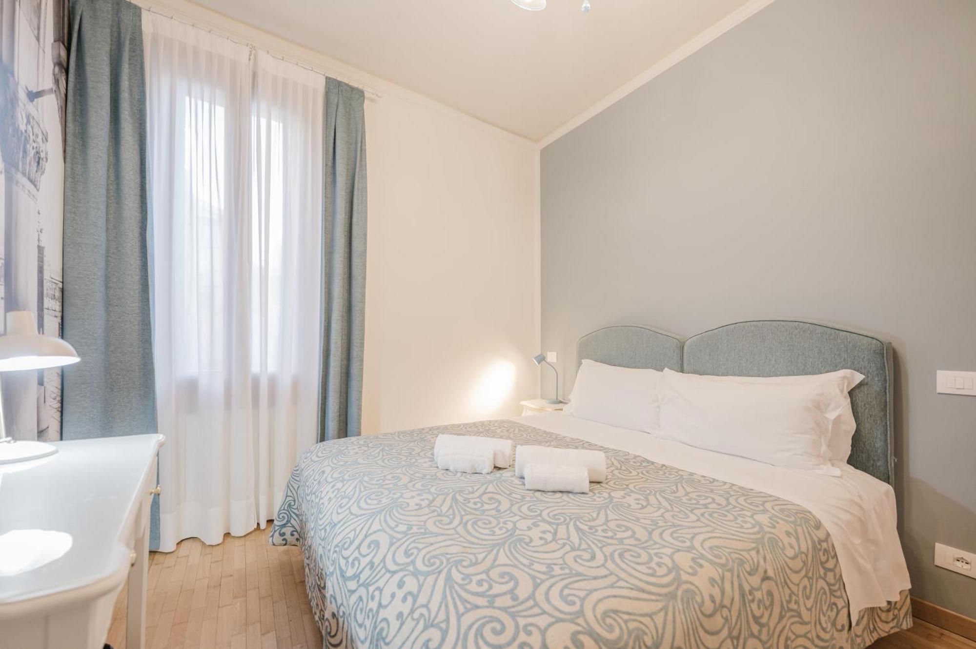 Apartment Santo Stefano Palace Venedig