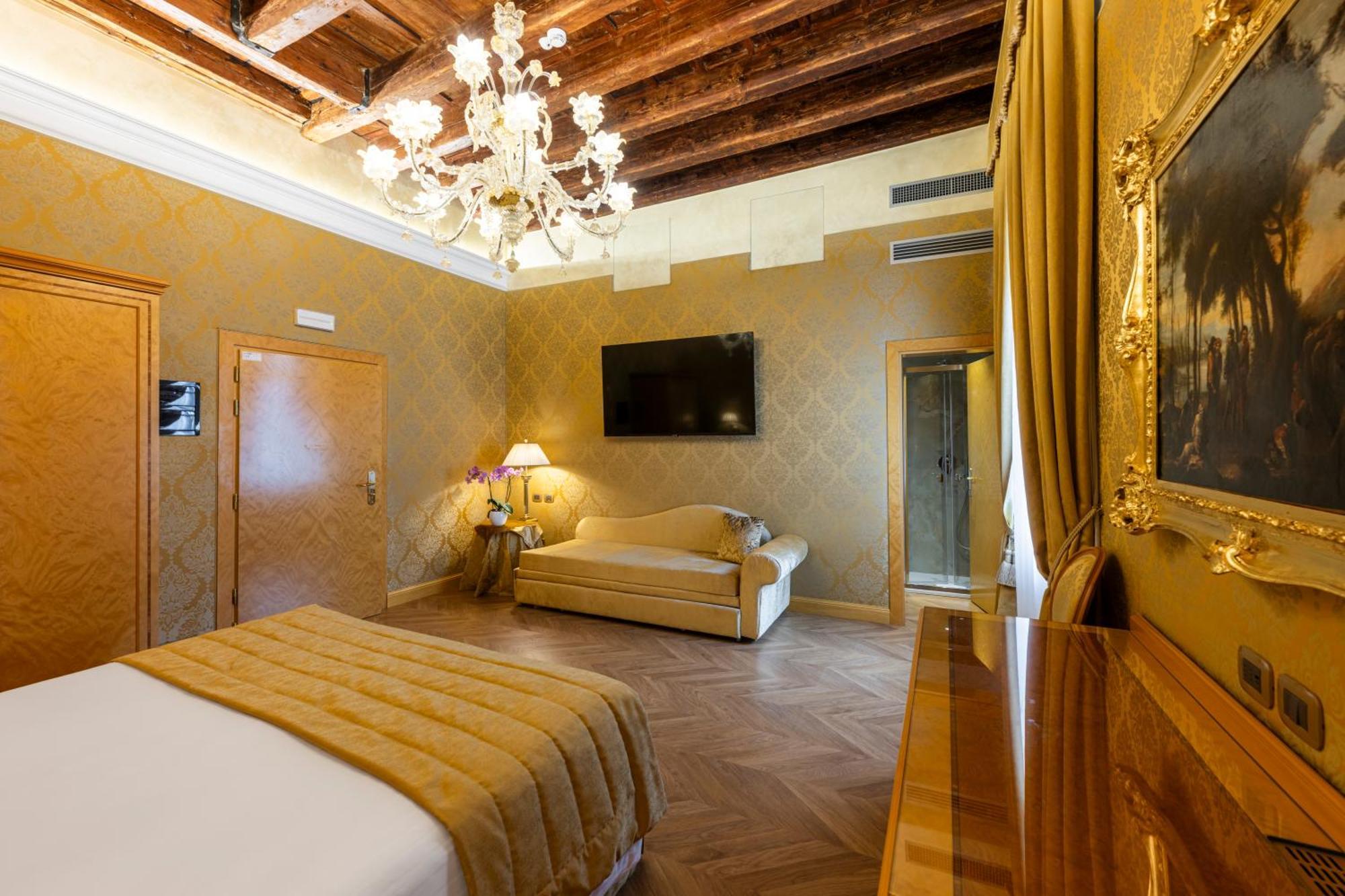 Palazzo Dei Mori 3* Venice