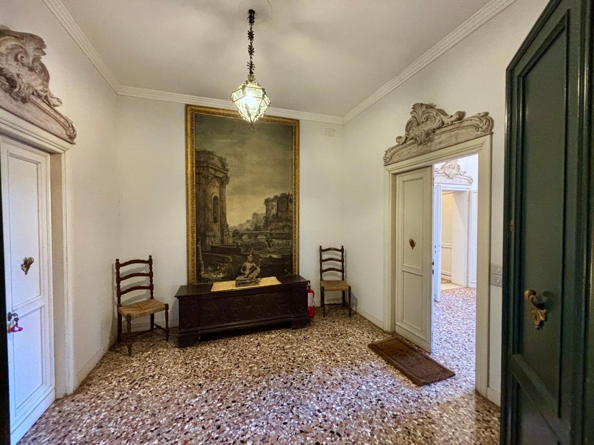 Il Giardino Segreto Di Monty Don Sul Canal Grande Appartement
