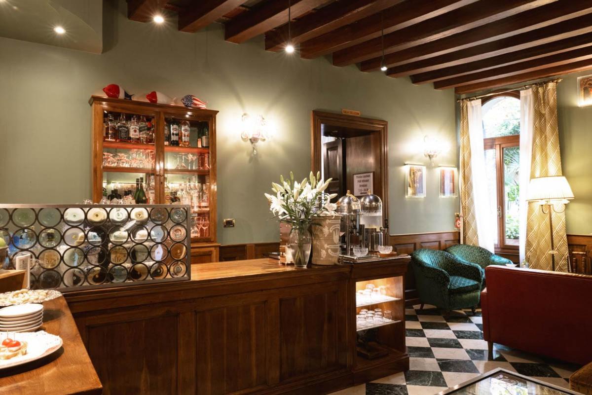 Accademia - Maravege Hotel