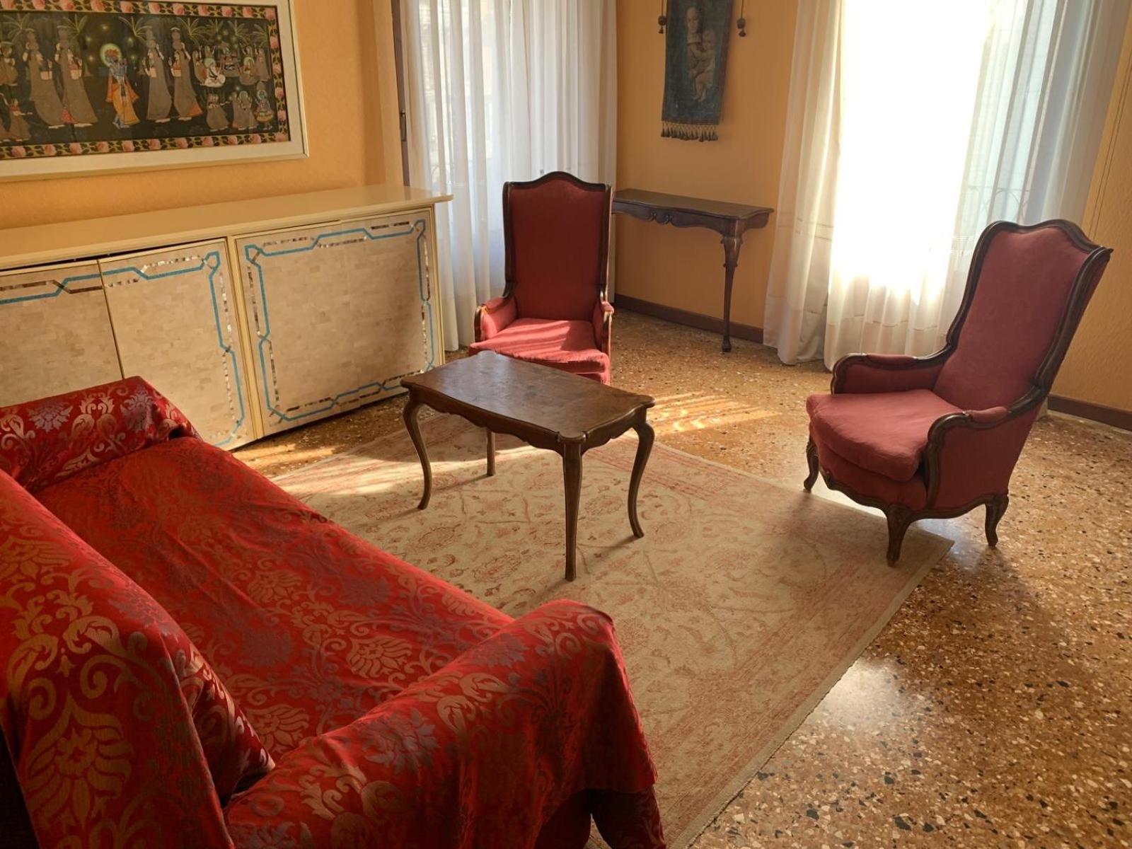 Luxury San Firmino Canal View Venedig