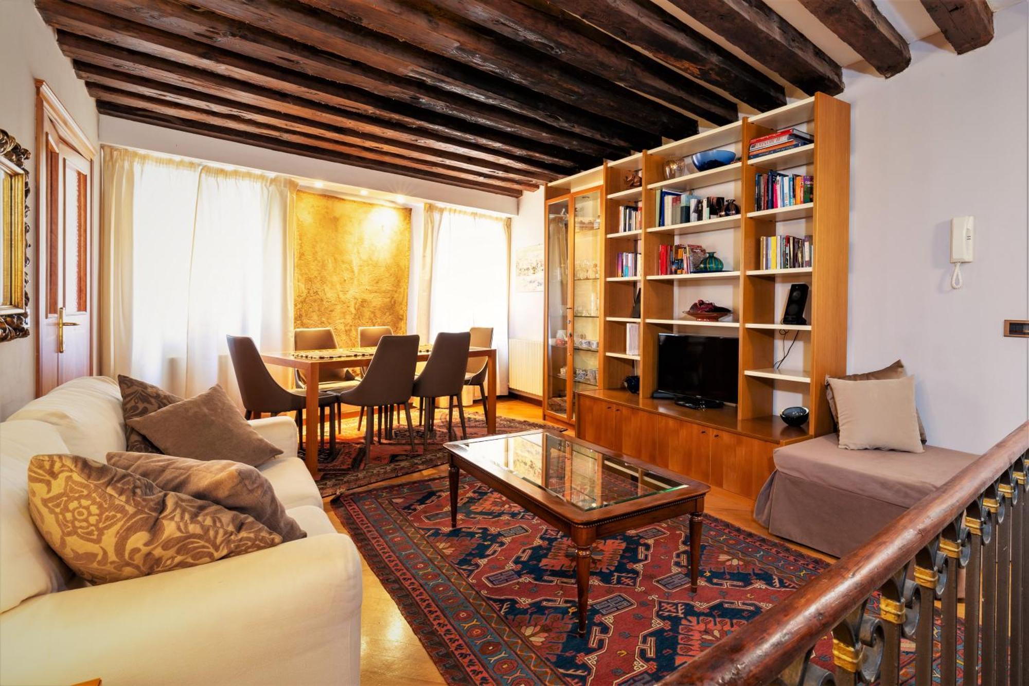Allegretto Apartment *