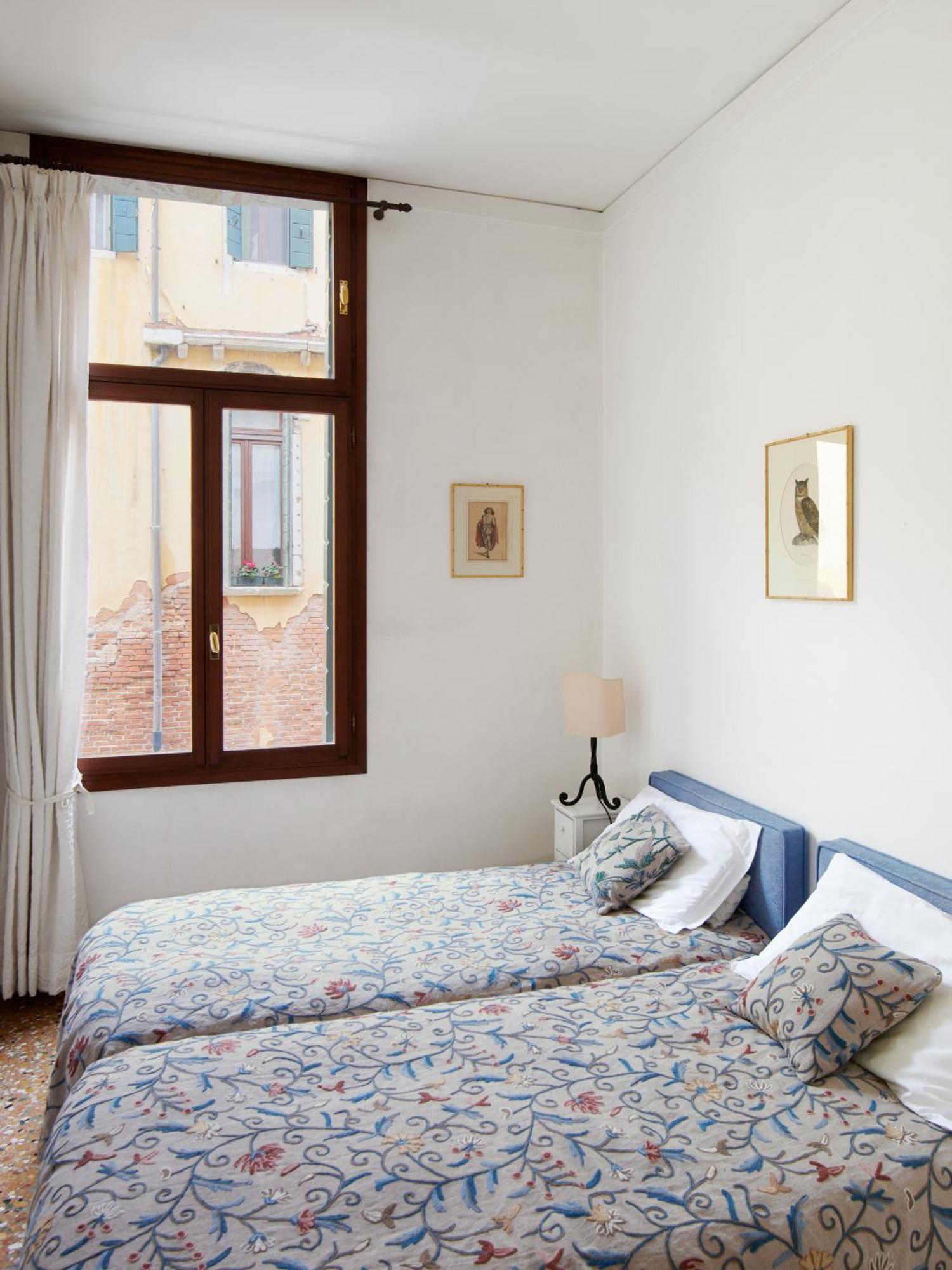 Palazzo Contarini Della Porta Di Ferro Aparthotel