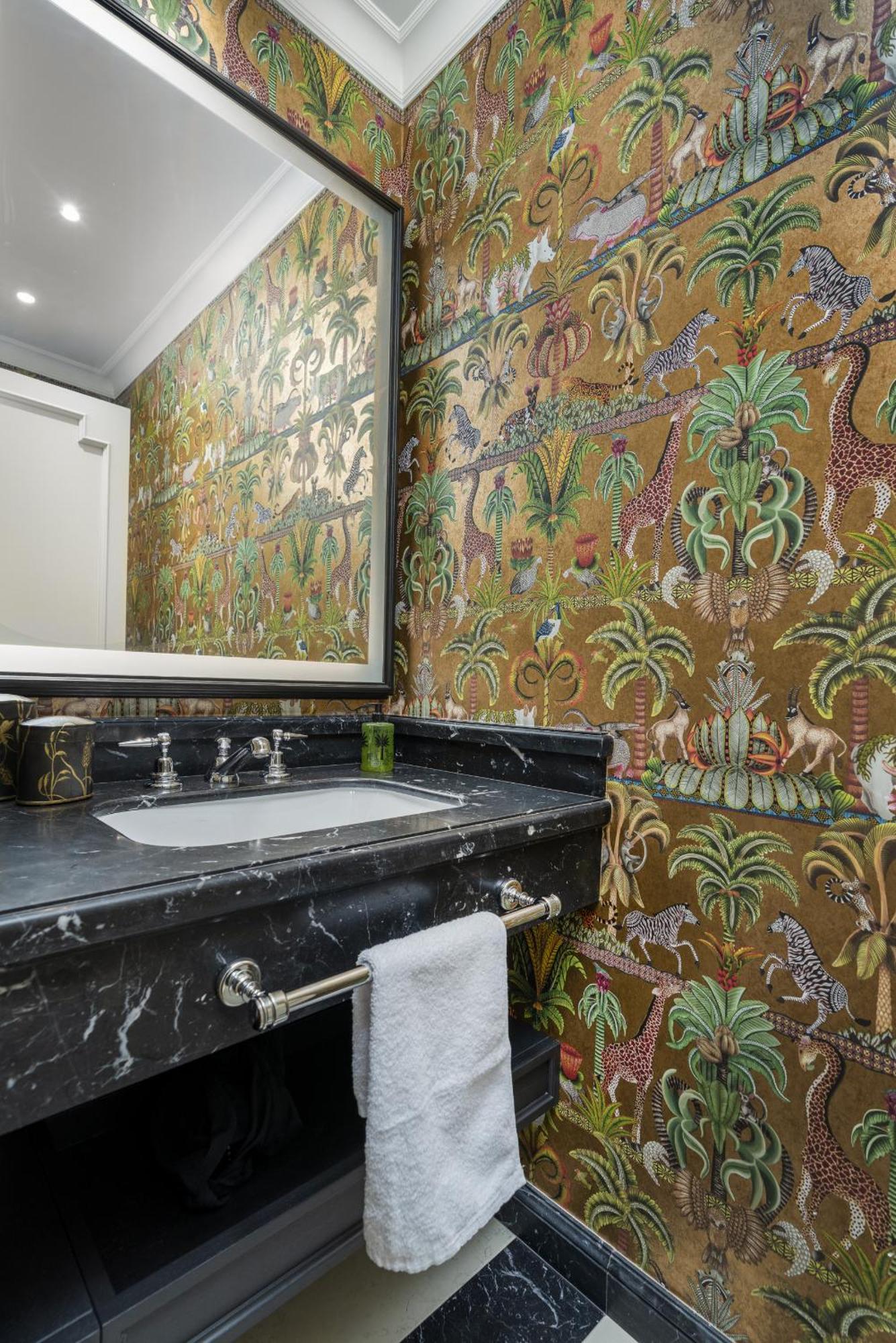 Apartment La Dimora Di Lady J Amazing Brandnew With 6 Luxury Bedrooms!