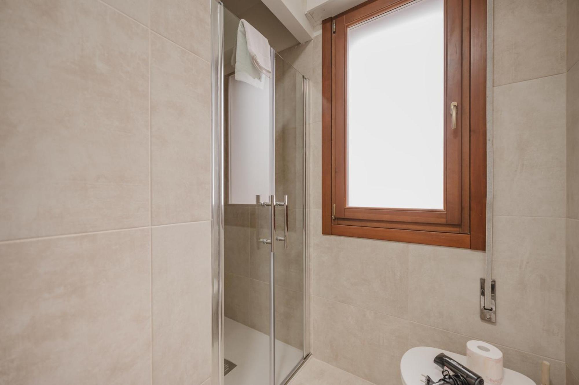 Appartement Viky Flat - 15 Min From & Free Parking *