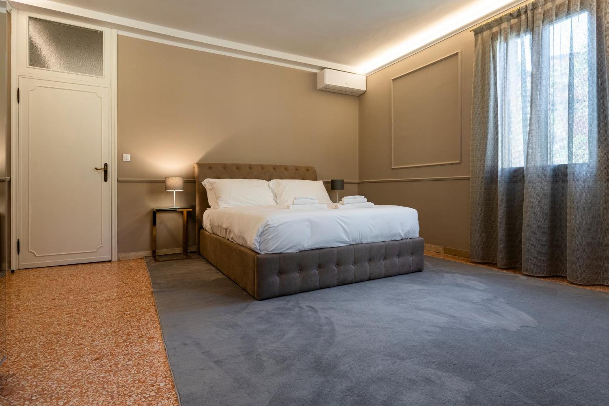 Appartement San Vio Palace Luxury