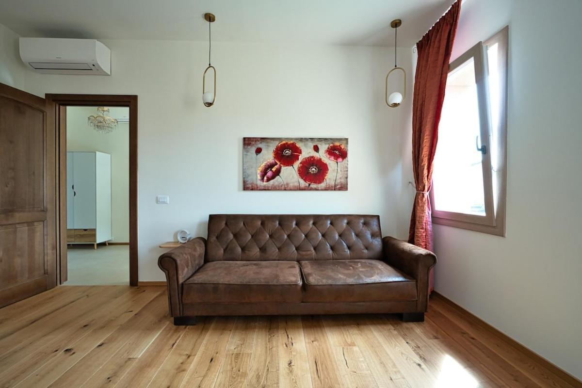 Romantic Garden Ap 2 Free Parking