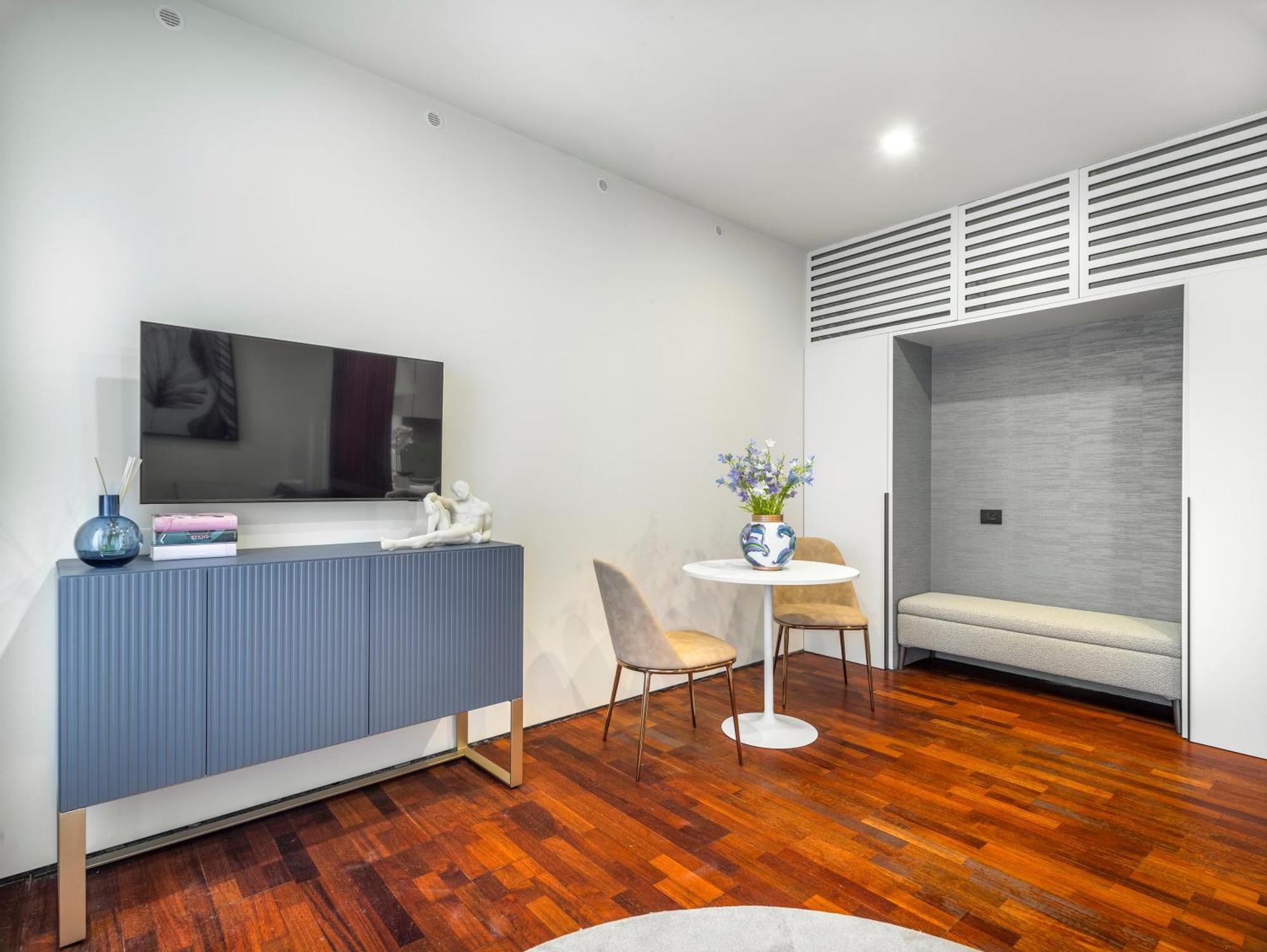 Apartment San Barnaba Palace R&r