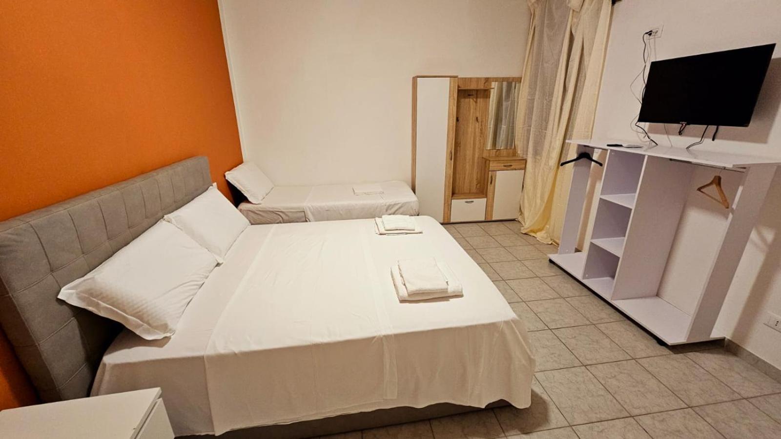 Apartment Di *