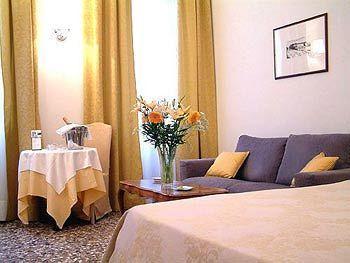 Casa Fornaretto Gasthof Venedig