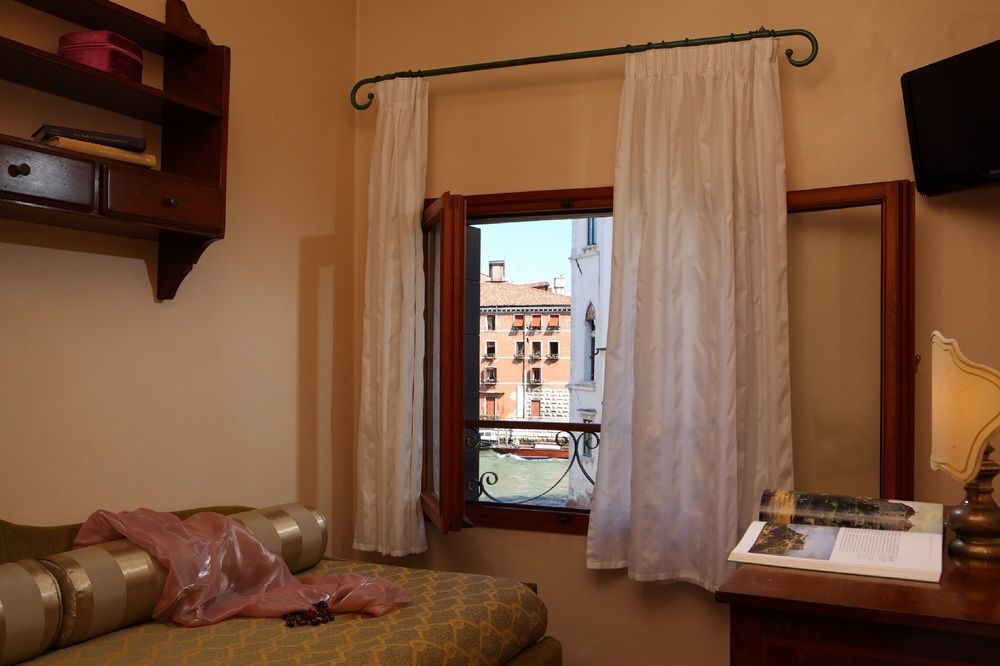 Hotel Accademia - Maravege 3*