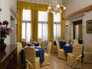 Palazzo Rosa Couette-café