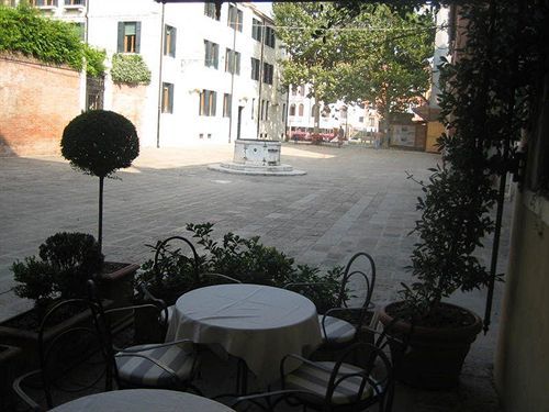 Hotel Ai Due Fanali Adults Only Venetië