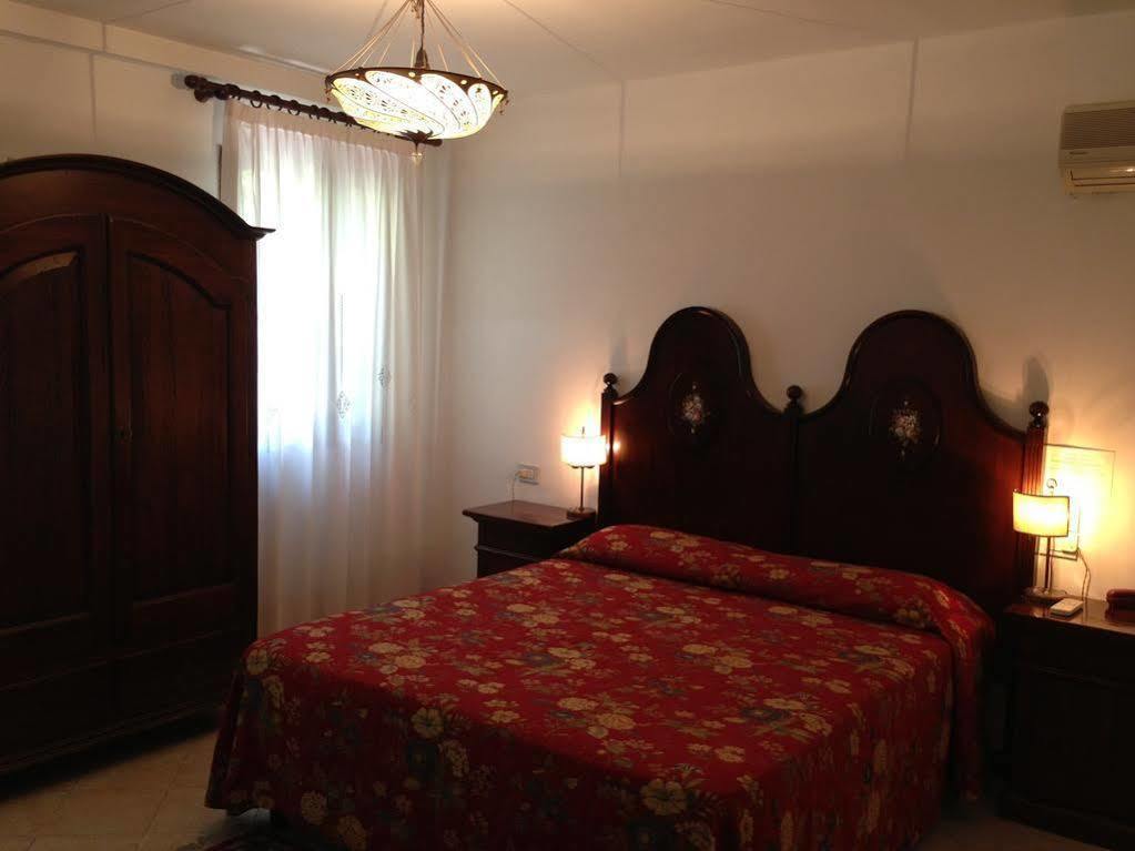 Casa Rezzonico 2* Venezia