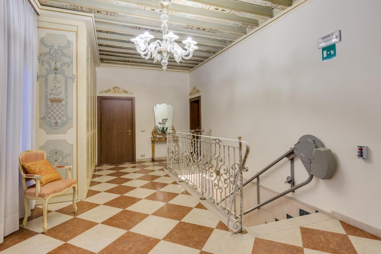At Leonard Hotel Venezia