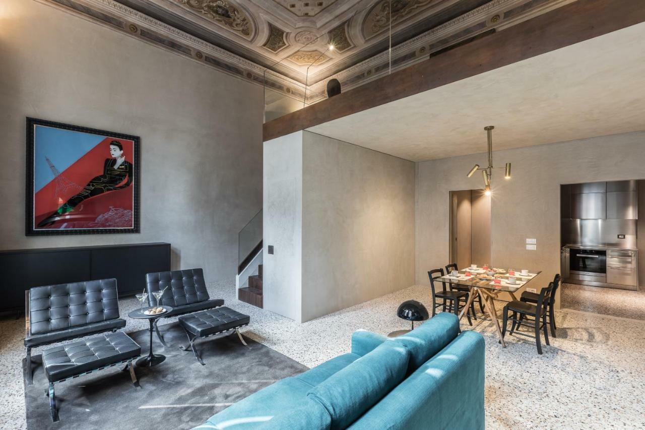 Exquisite Pied-a-terre With Balcony Appartamento Venezia