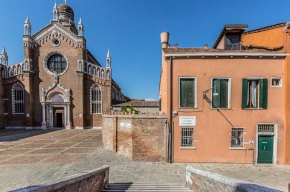 Casa Contarini