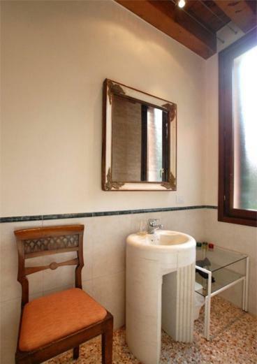 Casa Contarini