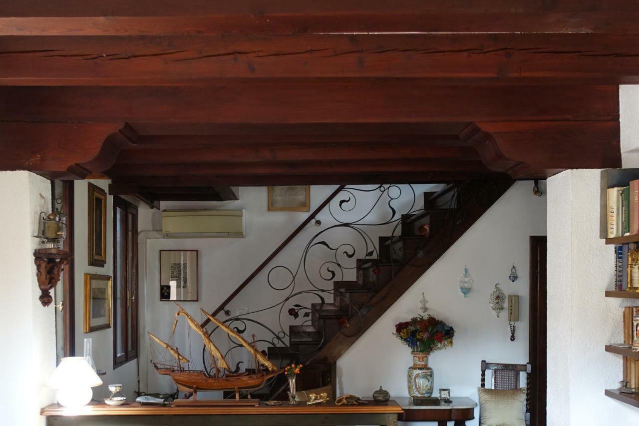 Ca' Della Carita' Apartment Venice