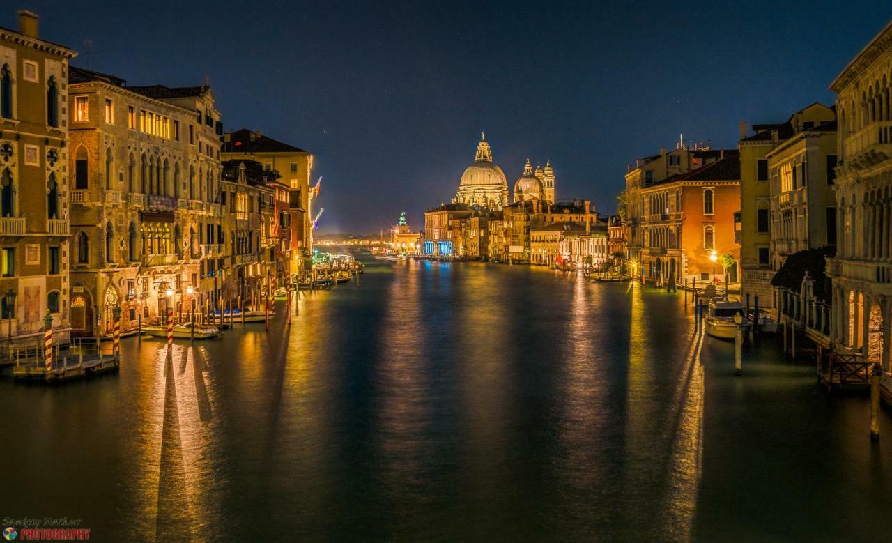 Apartment Ca Grimani Stunning View And Comfort Venedig