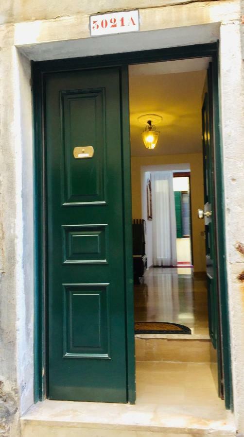 Ca'tronconi Ai Frari