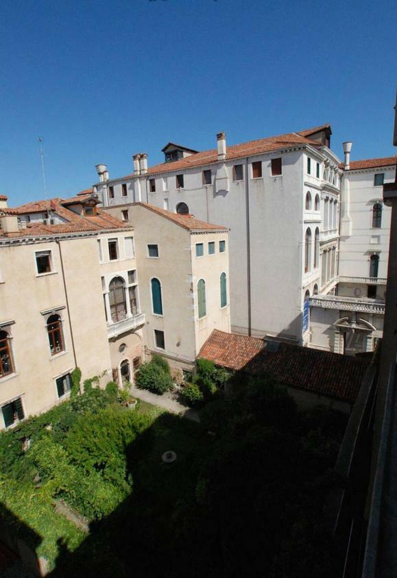 Cà Mocenigo Terrace Appartement